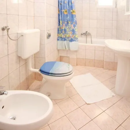 In Mit Eigenem Balkon - B59602