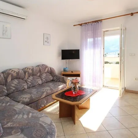 In Mit Eigenem Balkon - B59602 *